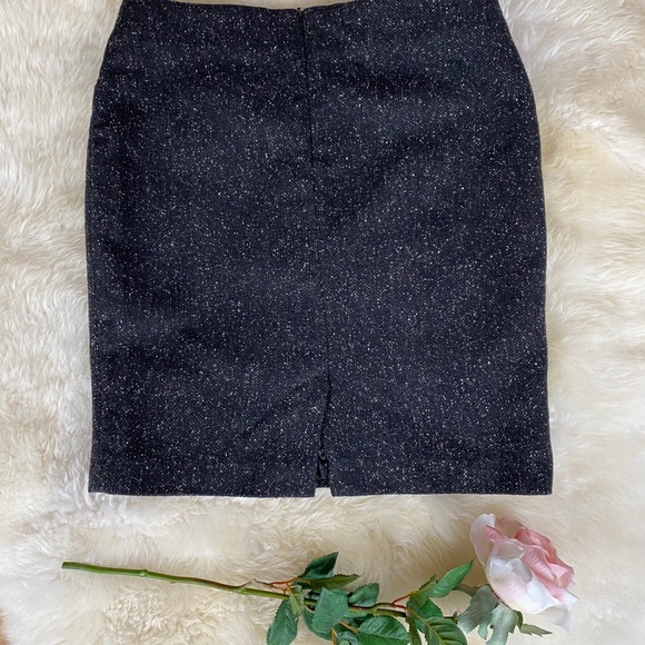 Valerie Bertinelli straight skirt, size 4 - Picture 2 of 5
